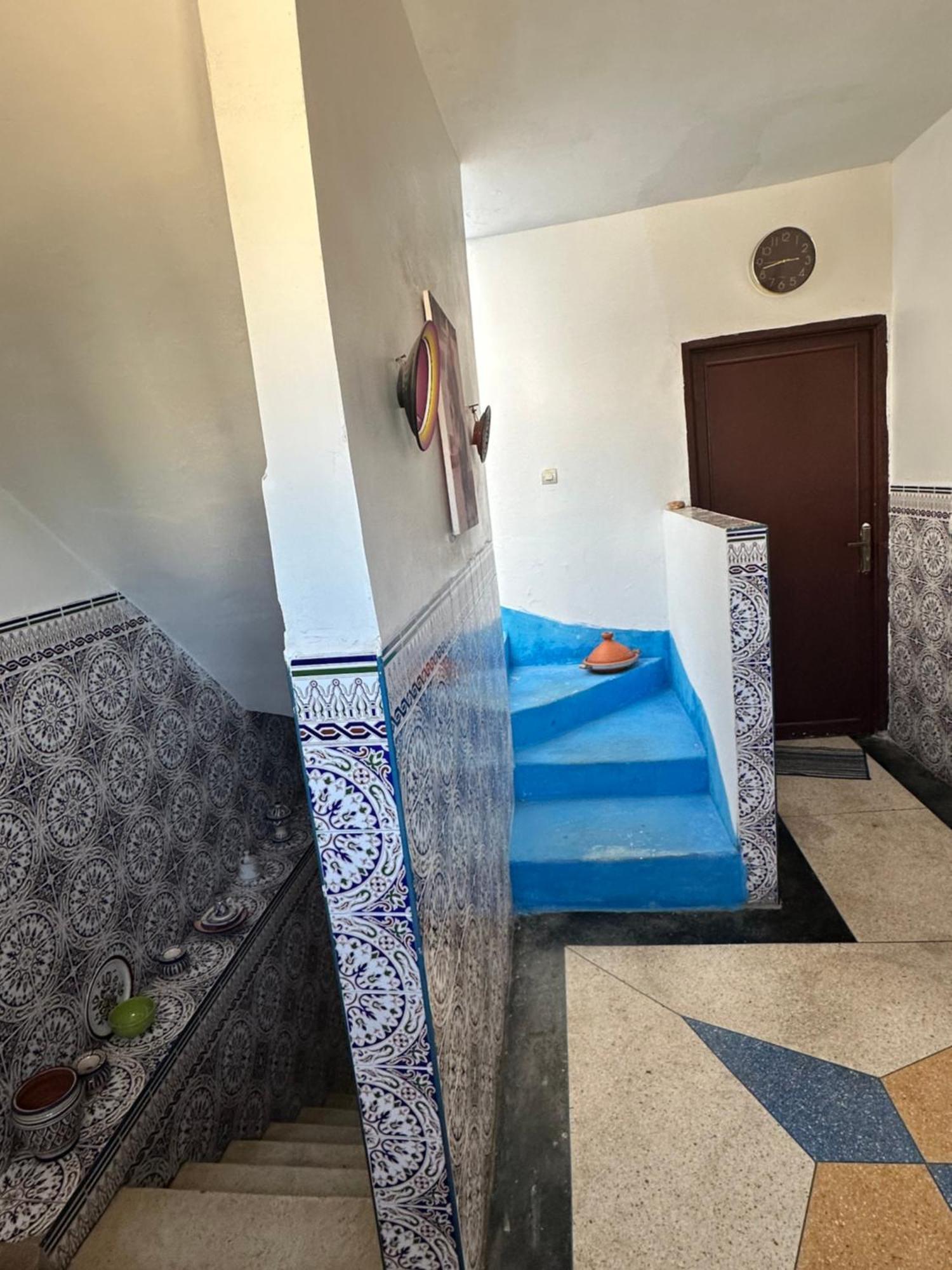 Chez Amel Guoumi Villa Validia Kültér fotó